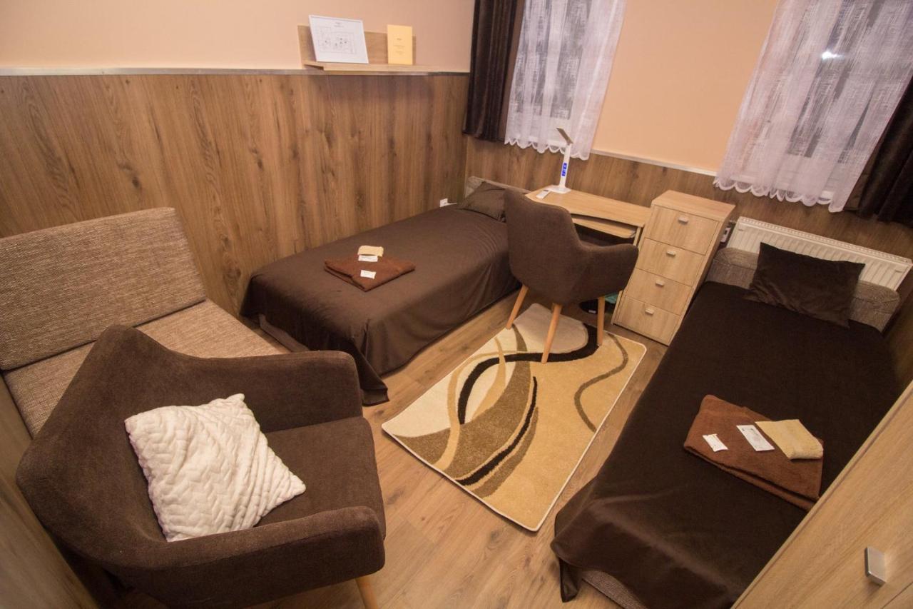 M7 Galéria Panzió Bed & Breakfast Letenye